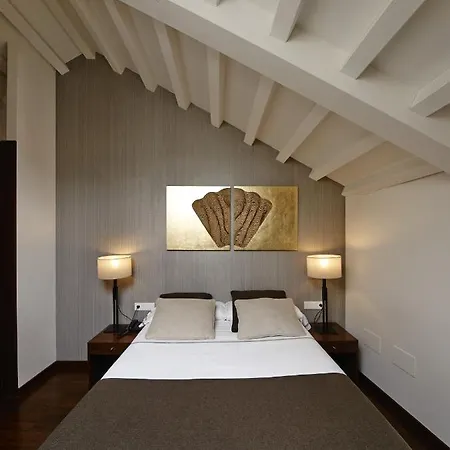Otel Carris Casa De La Troya